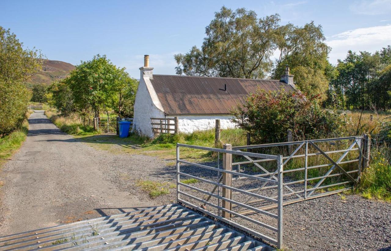 Half Of 12 Camustianavaig Villa Camastianavaig Exterior foto